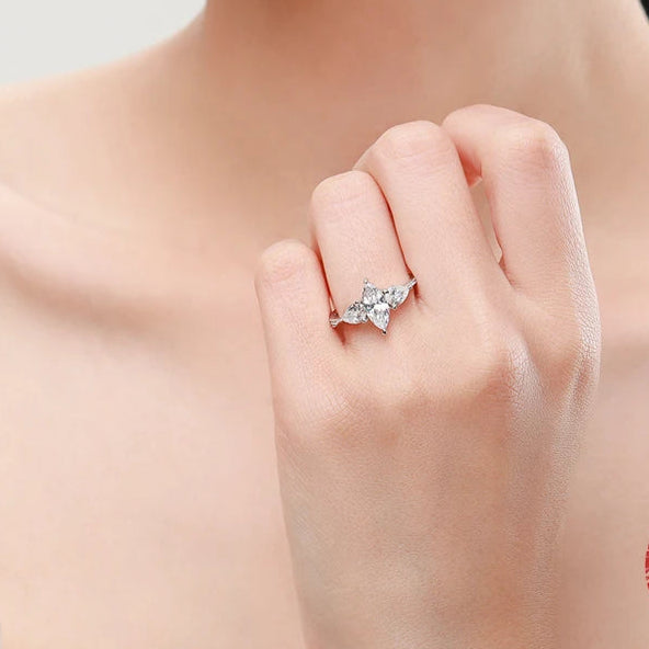 Stela Ring