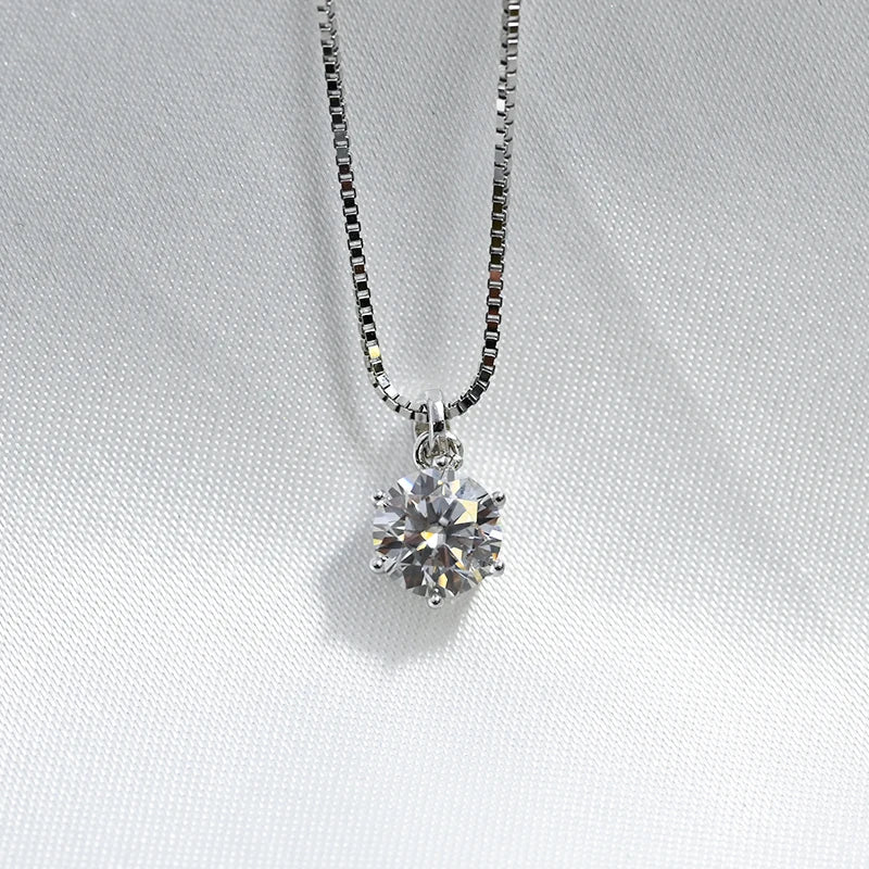 Moissanite Pendant