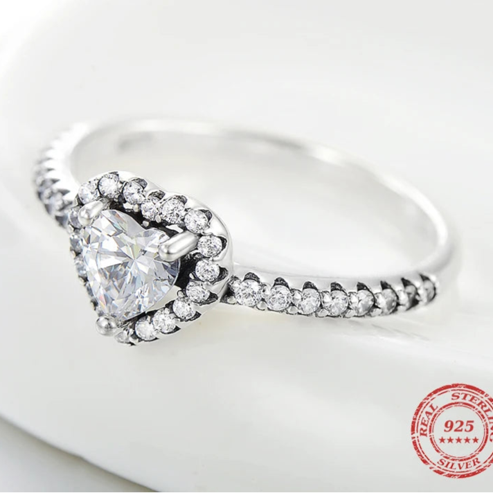 Hearts Ring