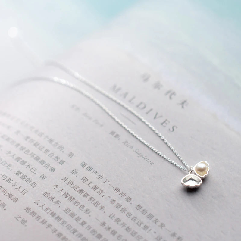Collier de perles d'eau douce naturelles et coquillages 