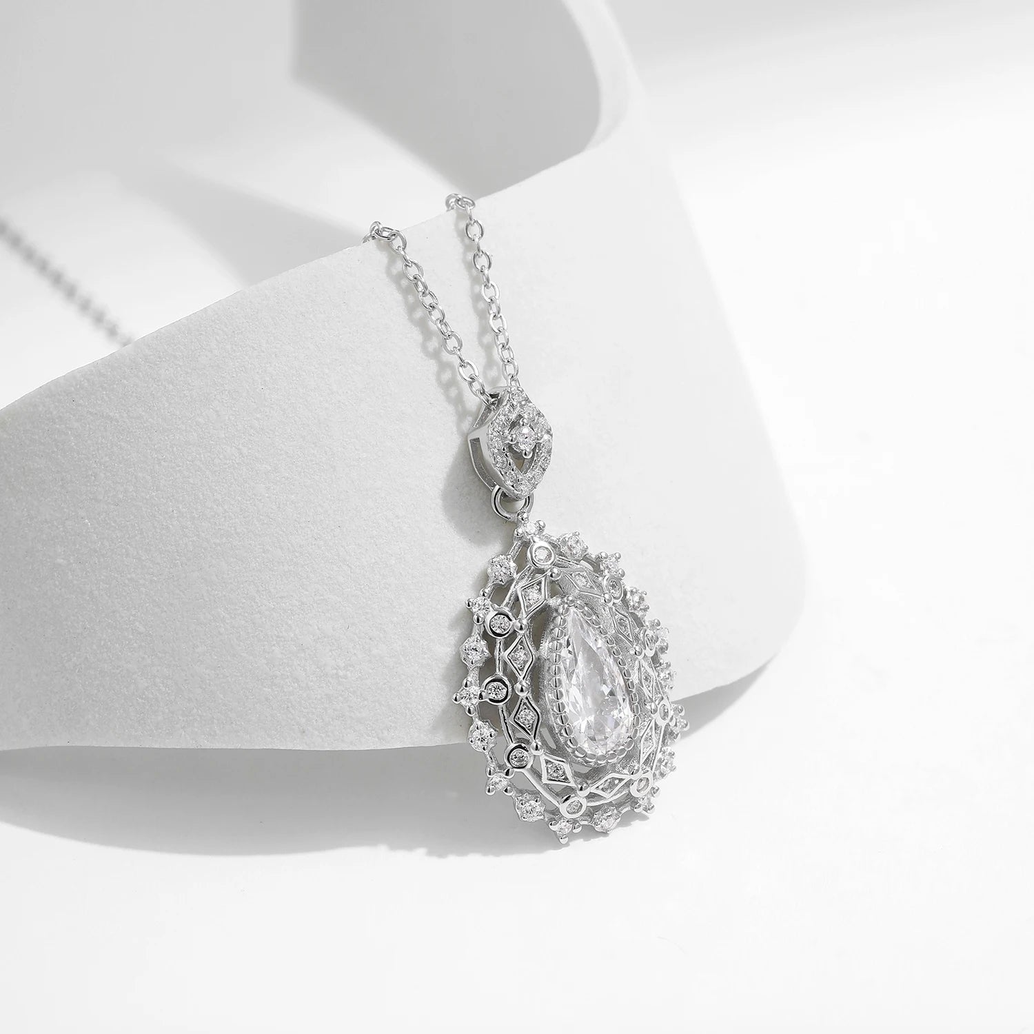Collier goutte d'eau 