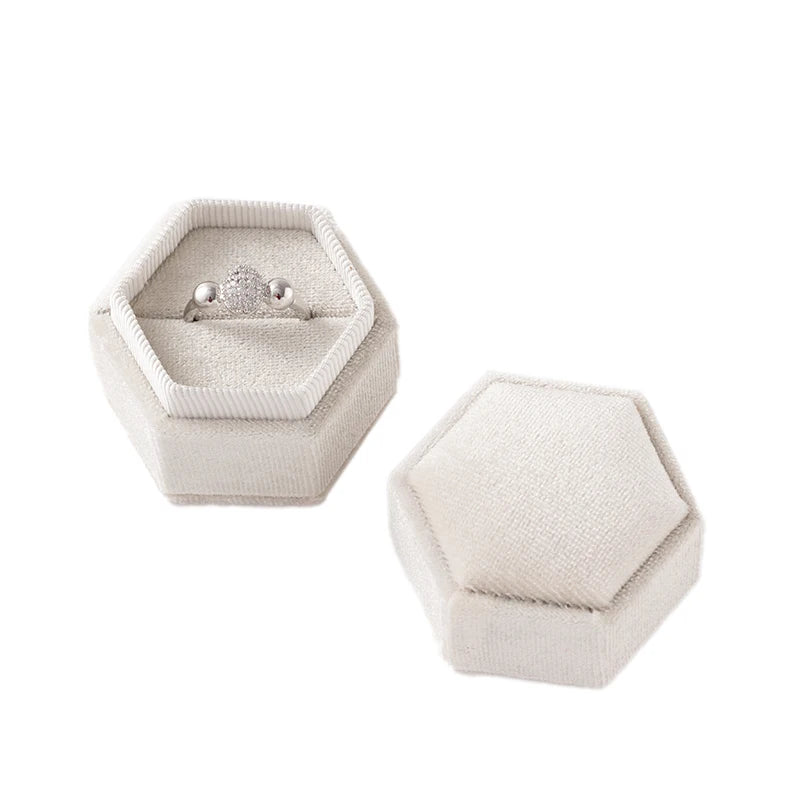 Velvet Hexagon Single Slot Ring