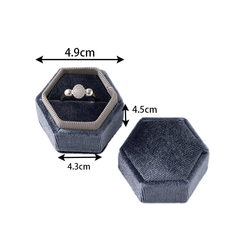 Velvet Hexagon Single Slot Ring
