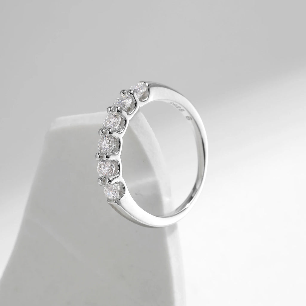 EX Round Moissanite Ring