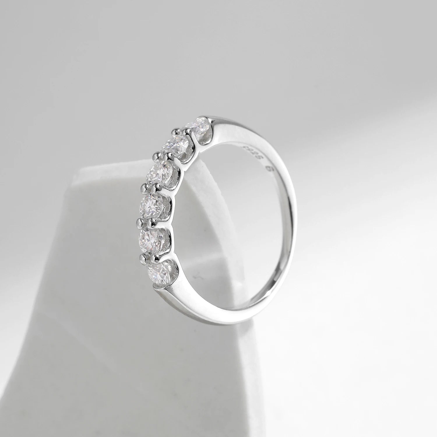 EX Round Moissanite Ring