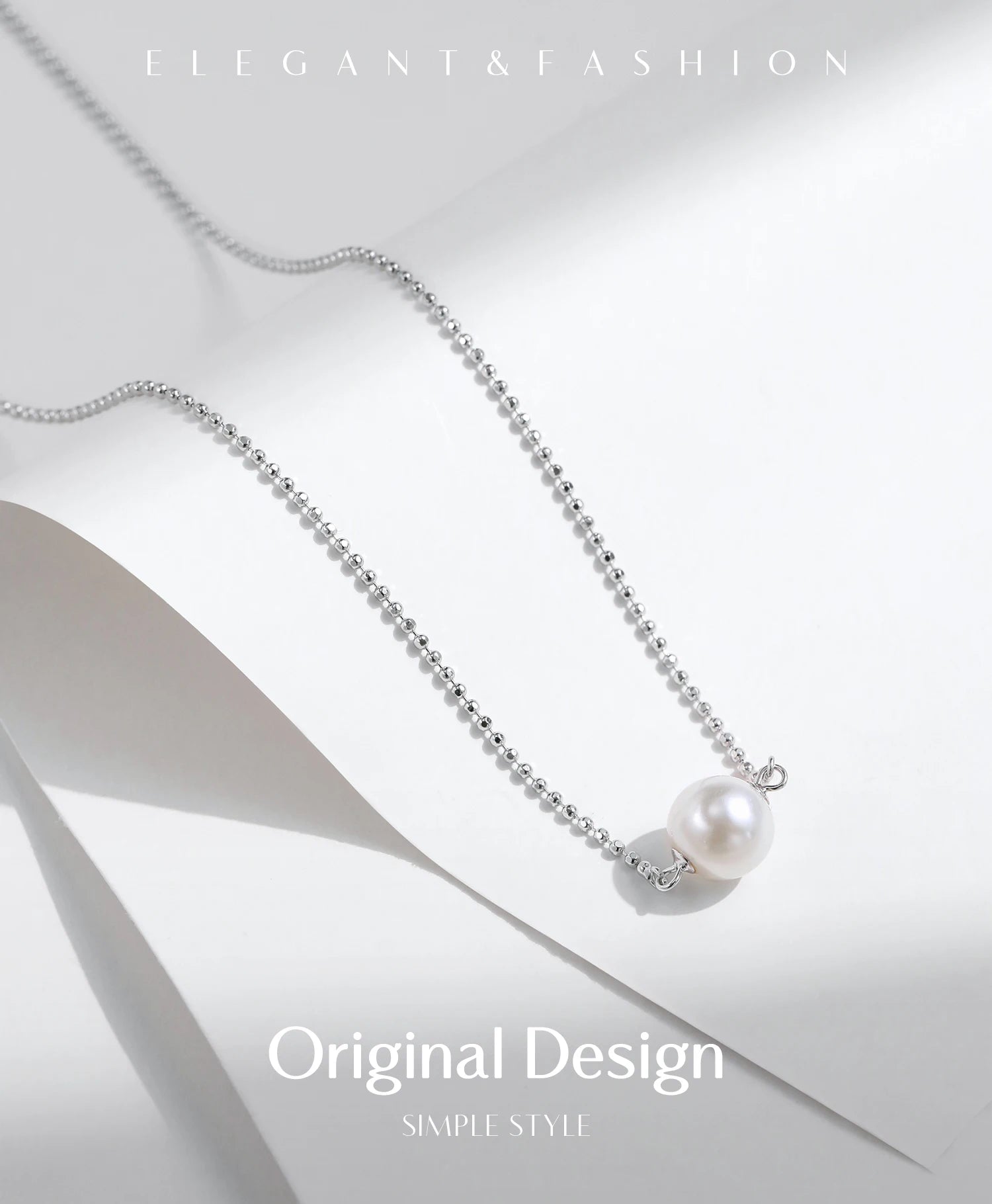 Collier élégant en perles de cristal 