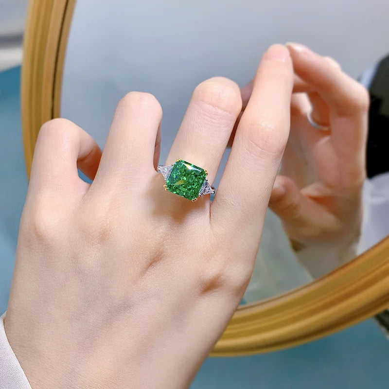 Emerald High Carbon Diamond Ring