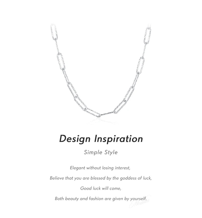 Collier texturé en papier d'aluminium 