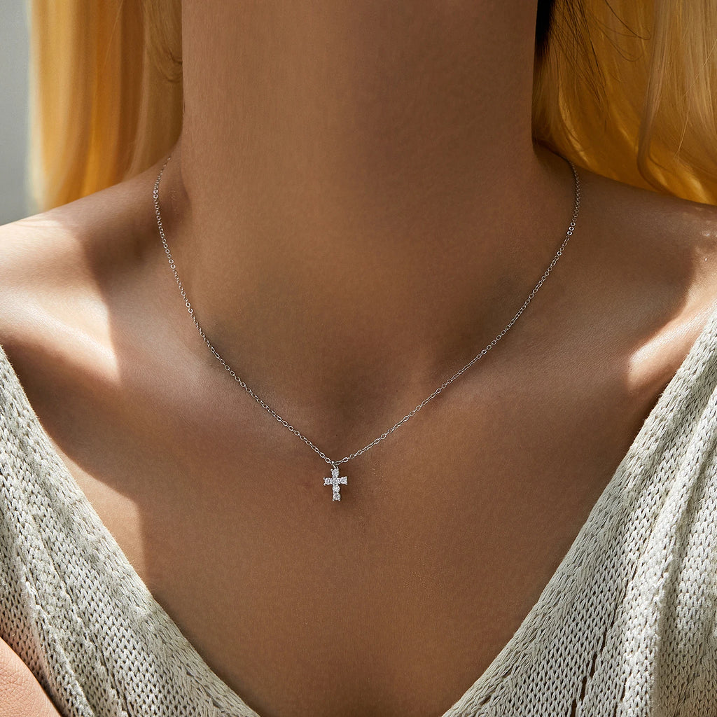 Pendentif Corss en Argent Moissanite 