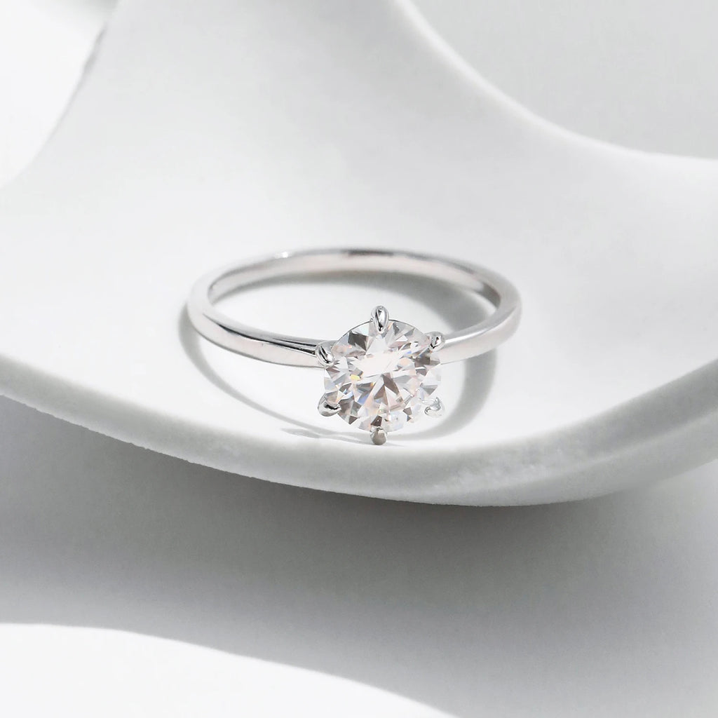 1CT Moissanite Ring