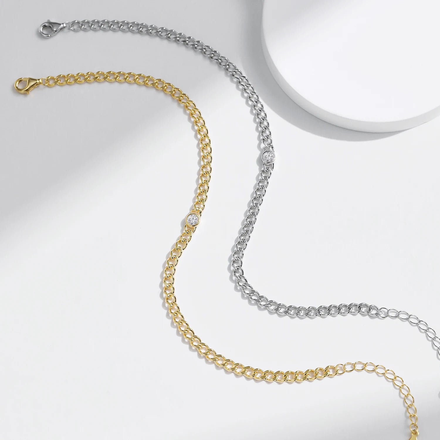 Cearl Round Moissanite Bracelets