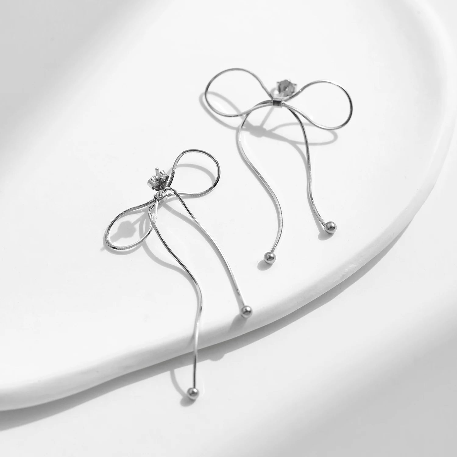 Bowknot Stud Earrings - Valentine's Day