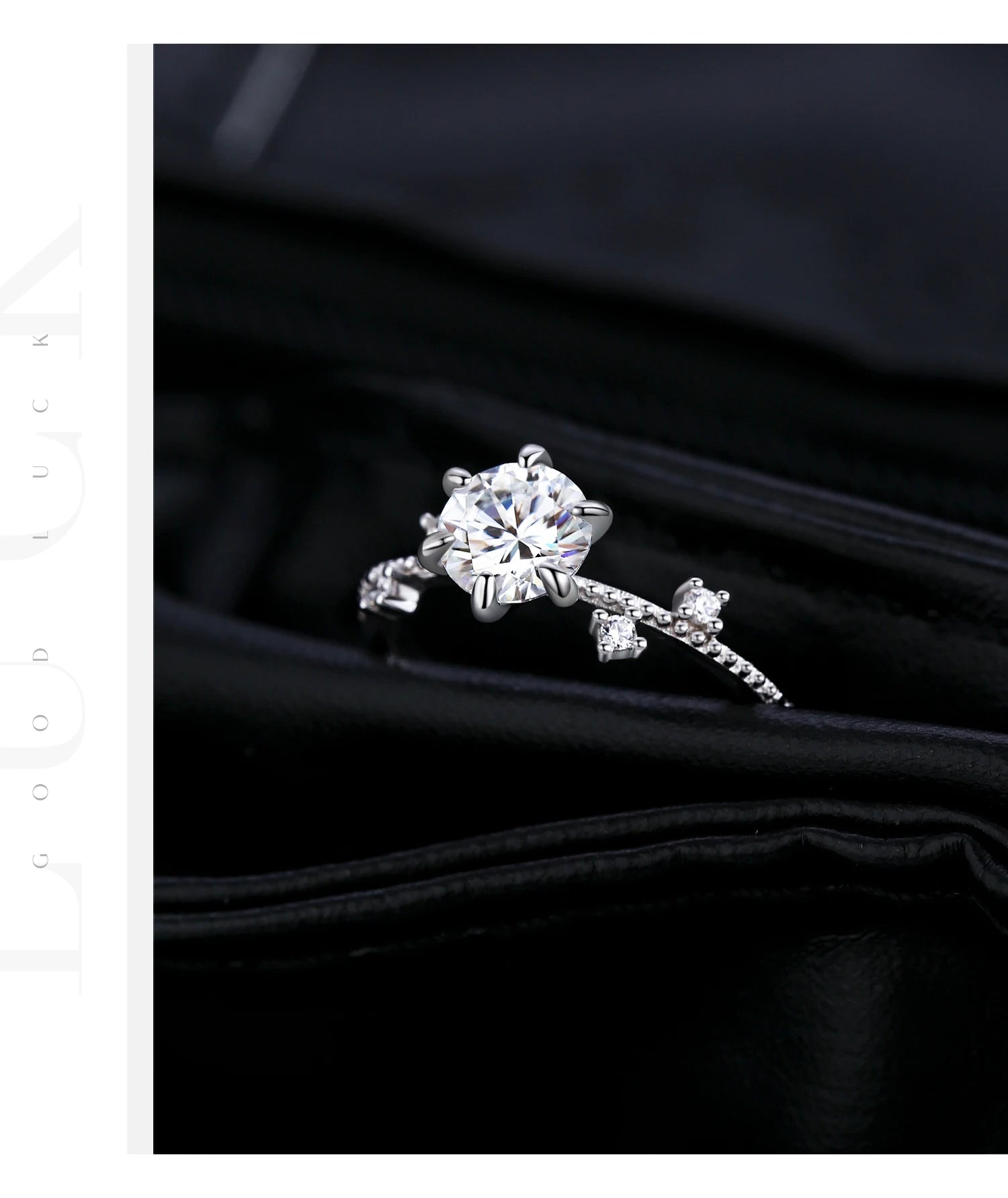 Flora Moissanite Ring