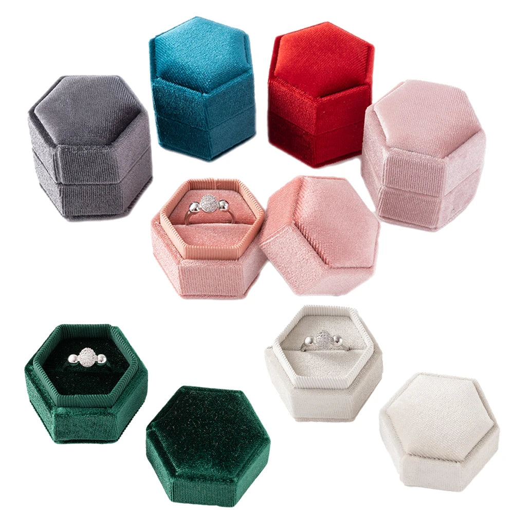 Velvet Hexagon Single Slot Ring
