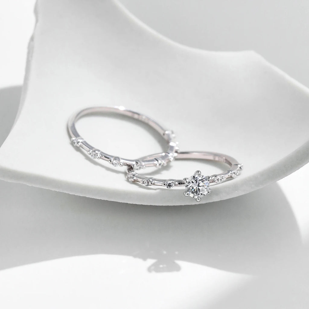 Moissanite Rings