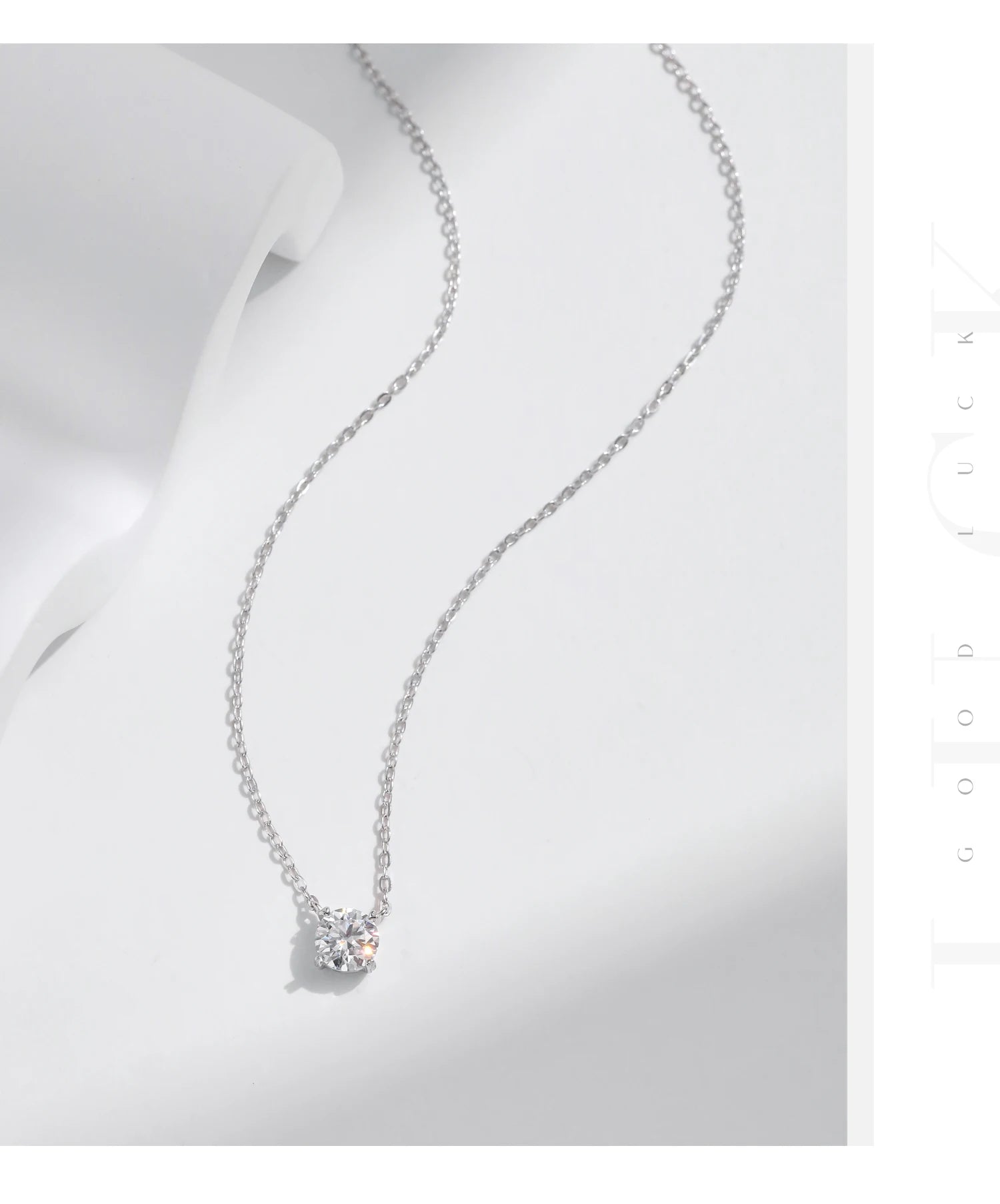 Colar moissanite Color 0.8CT Lab Diamond