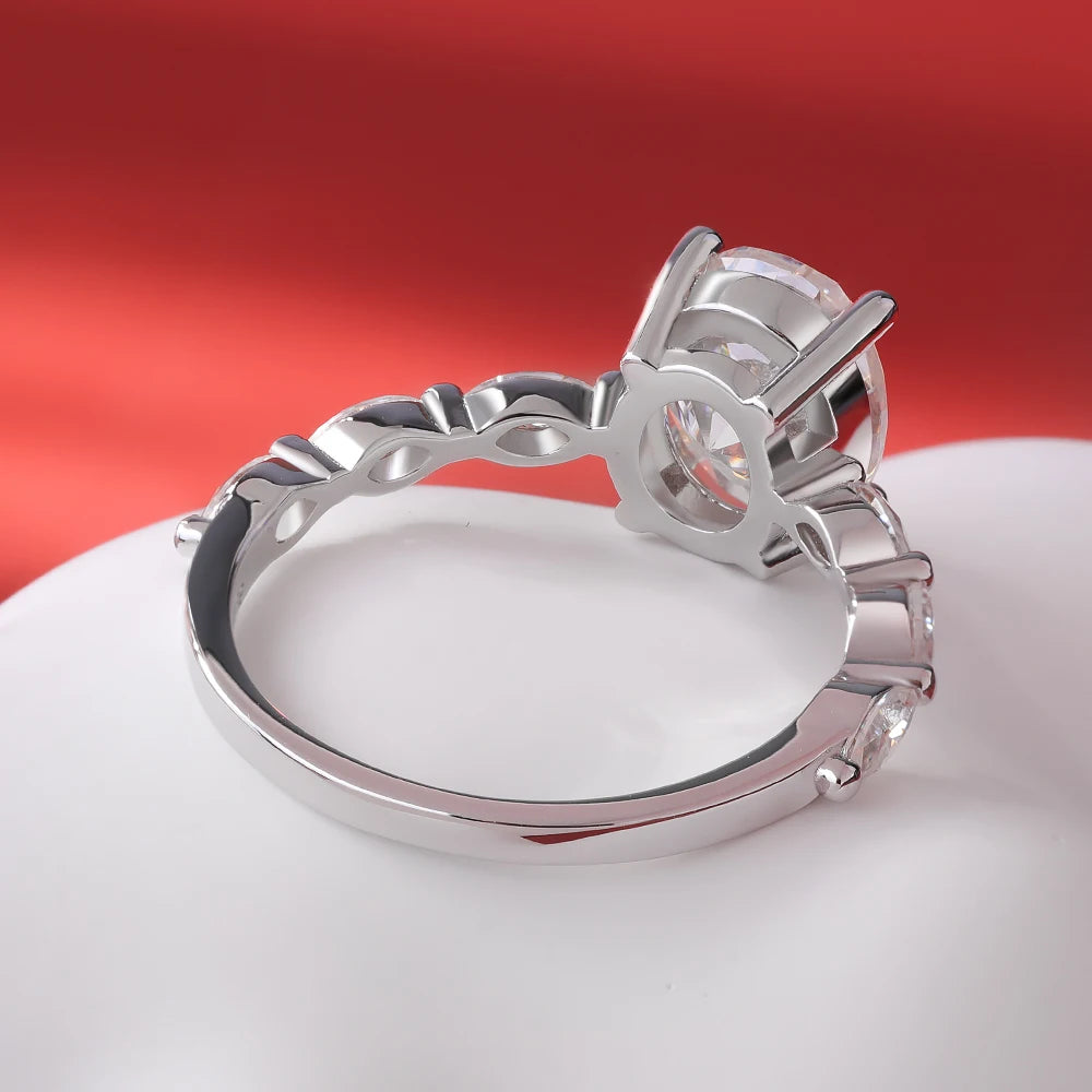 Moissanite Ring - Athena Ring