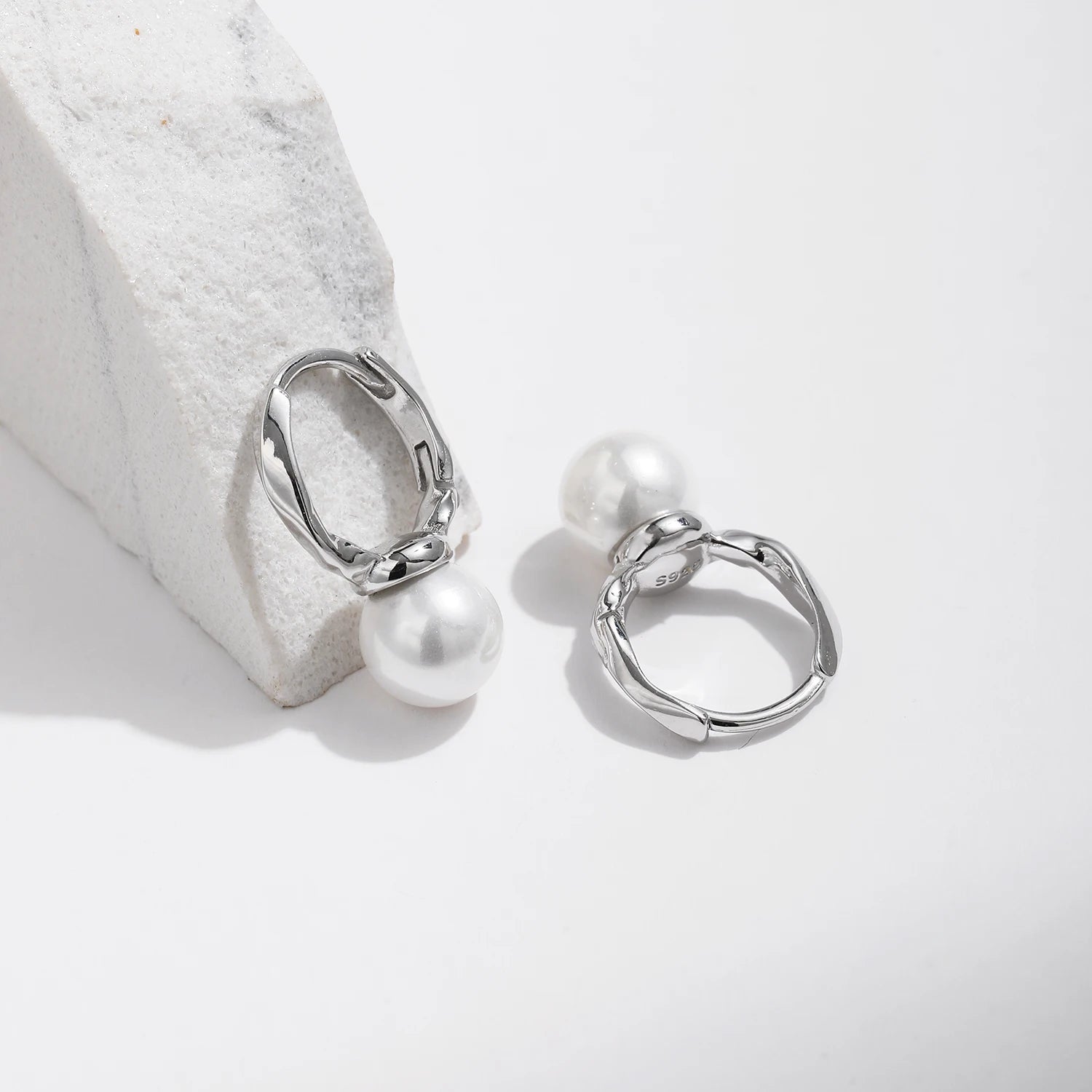 Shell Pearl Hoop Earrings