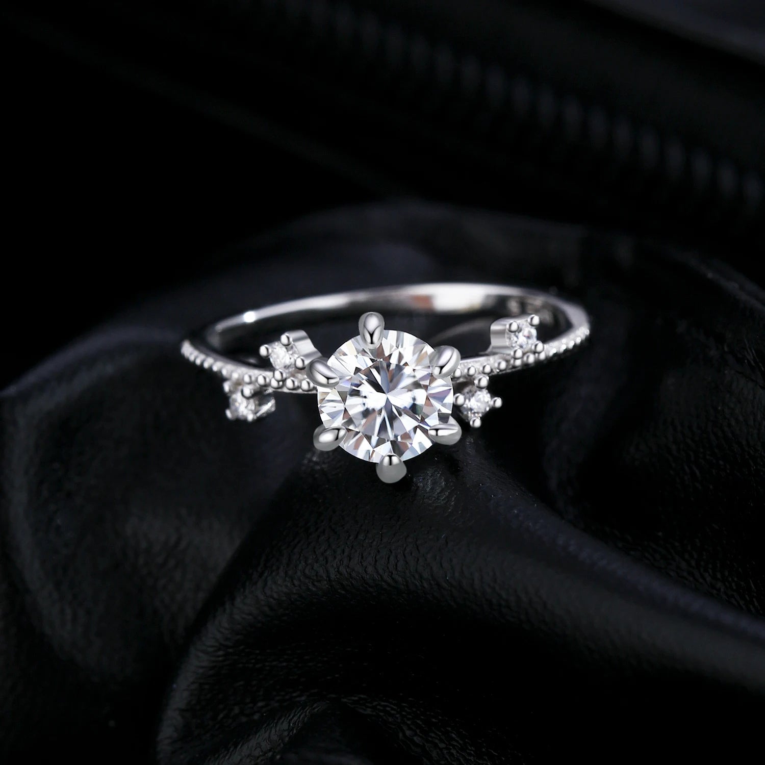 Flora Moissanite Ring