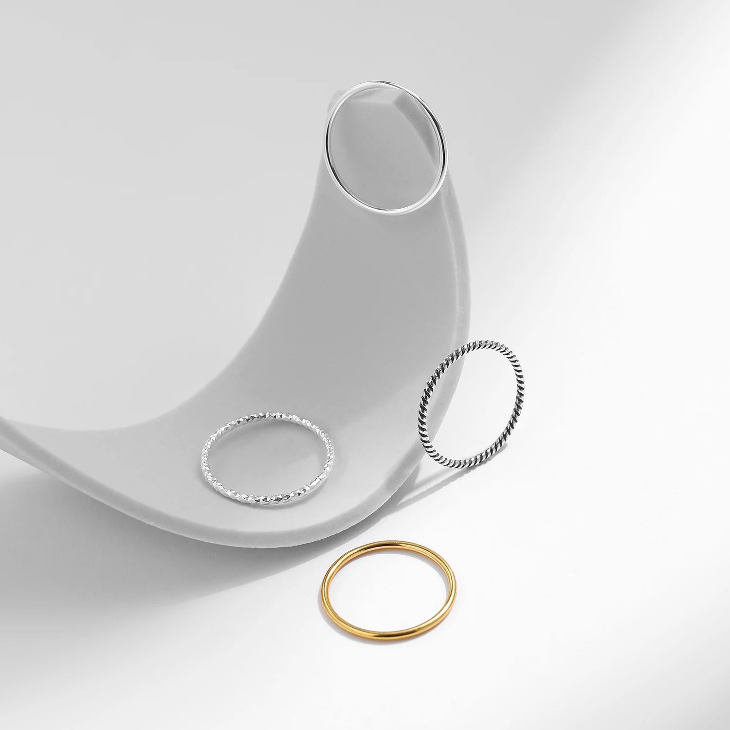 Simple Stackable Ring