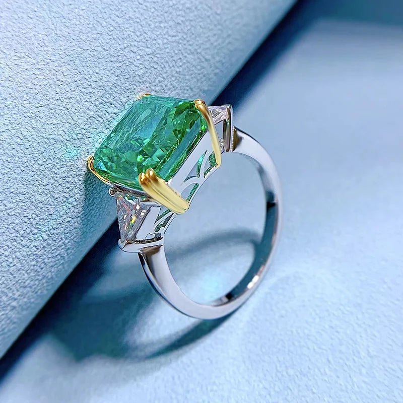 Emerald High Carbon Diamond Ring