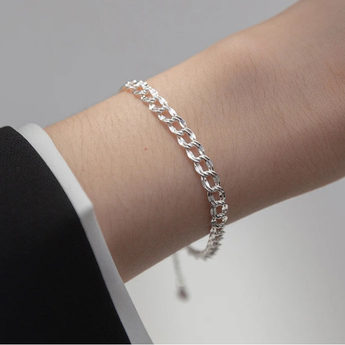 Silver Sparkling Twine Simple Bracelet