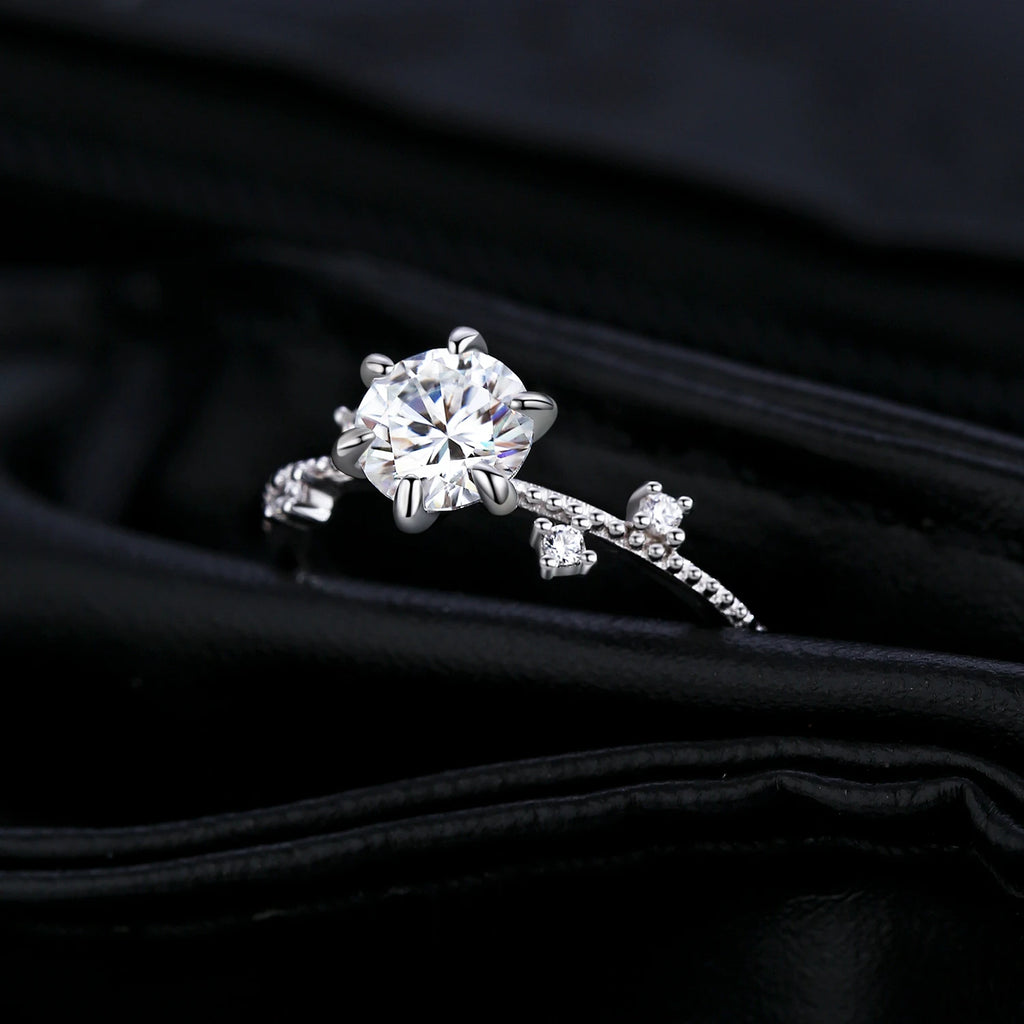 Flora Moissanite Ring