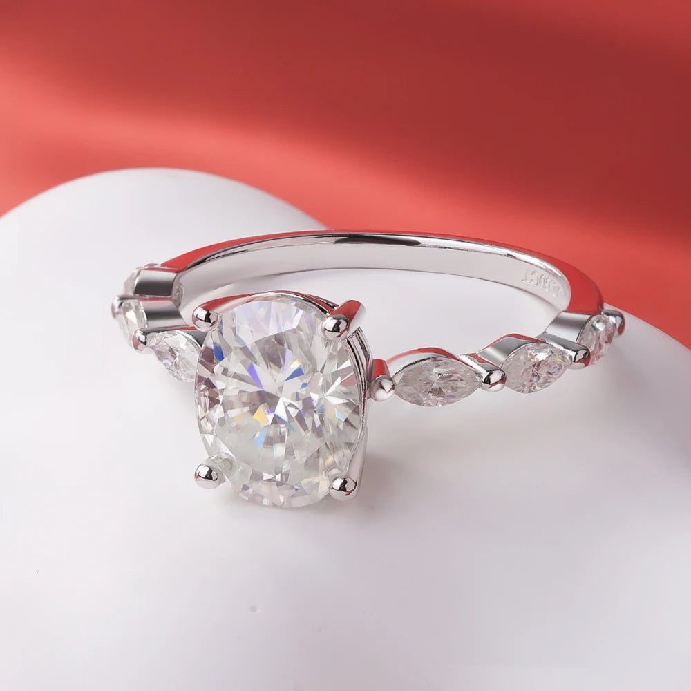 Moissanite Ring - Athena Ring