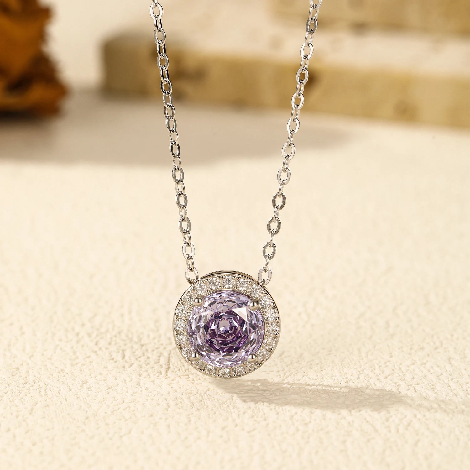 Colliers scintillants taille rose ronde 