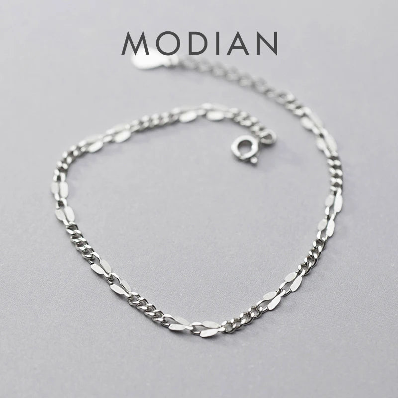Minimalism Twist Bracelet