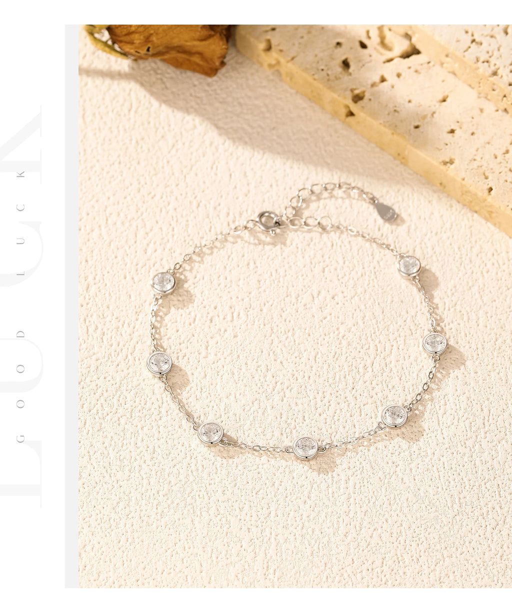 Round Sparkling Bracelet