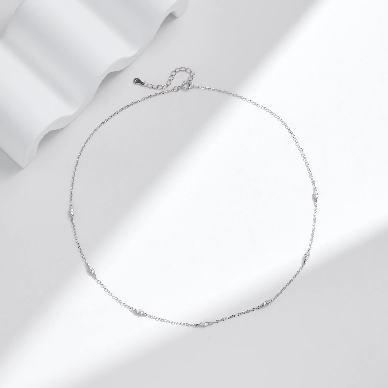Collier ras du cou simple 