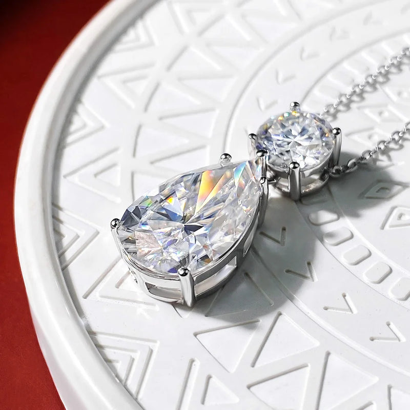 8CT Moissanite Diamond Pendant