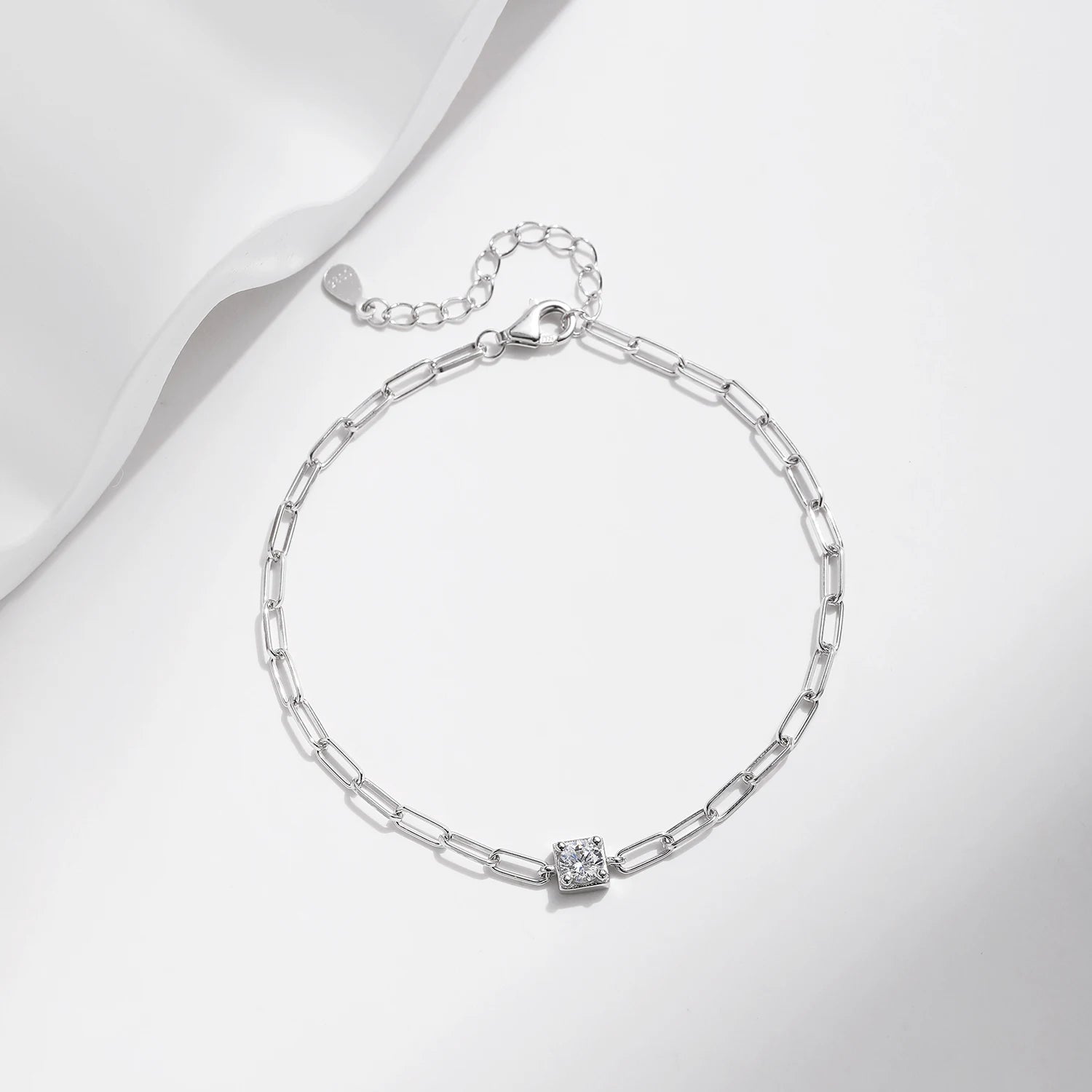 Moissanite Bracelet 0.3 Carat