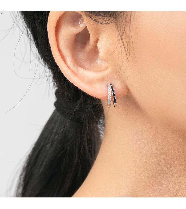 Line Simple Black & White Zirconia Hoop Earrings