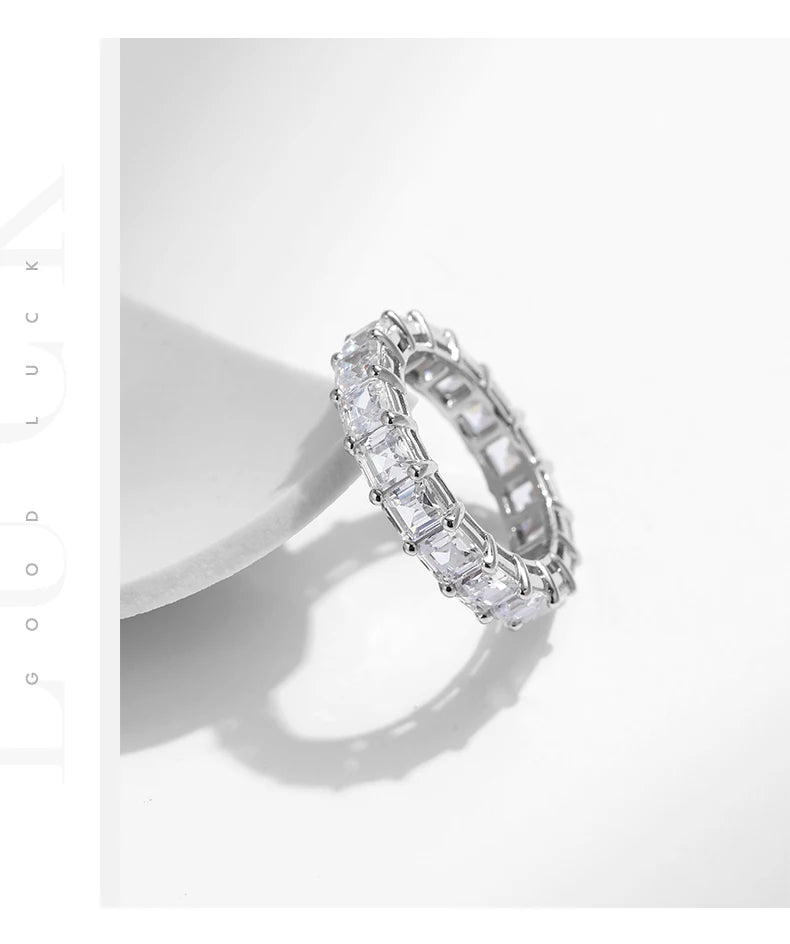 Emeralda Cut High Grade Zirconia Ring